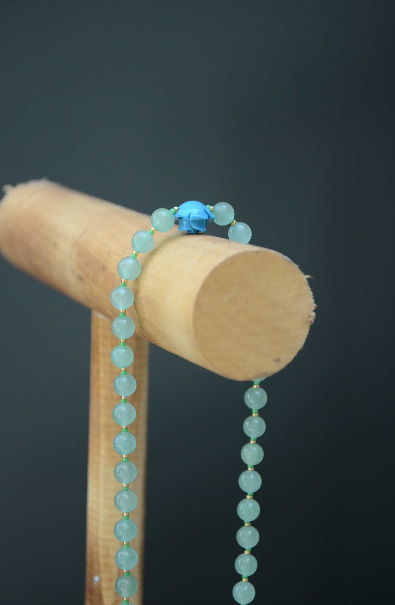 Collier avec grosse perle douce