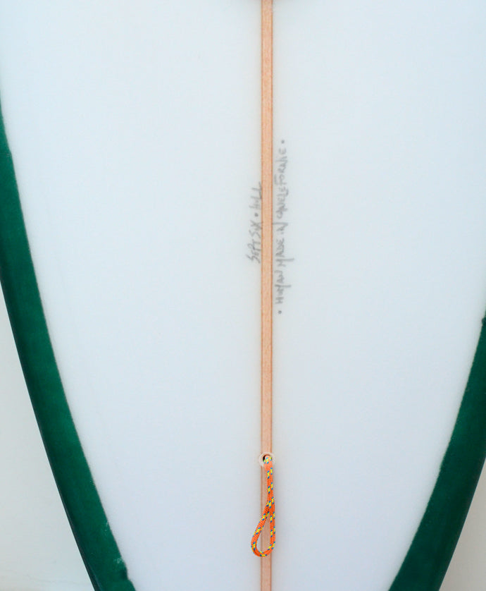 7'6 Hull
