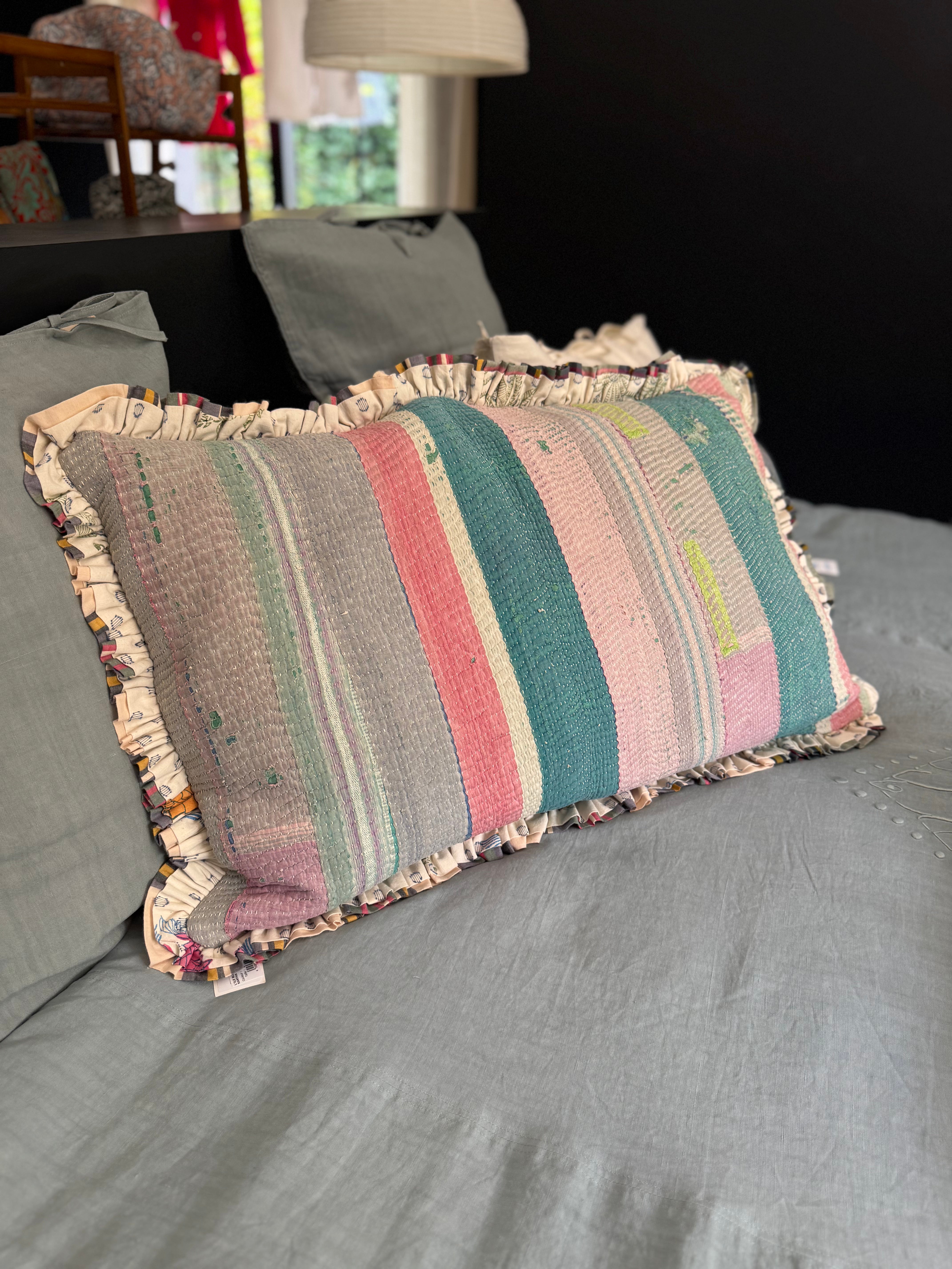 Coussin en Kantha 80x50